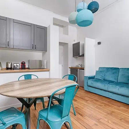 Апартаменты Luxury Loft 6p - Arc De Triomphe
