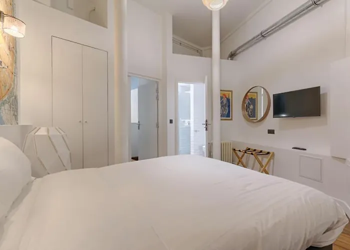 Апартаменты Luxury Loft 6p - Arc De Triomphe *